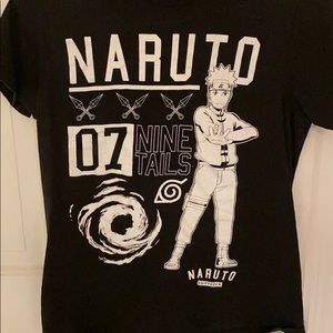 Women’s Small Naruto shirt